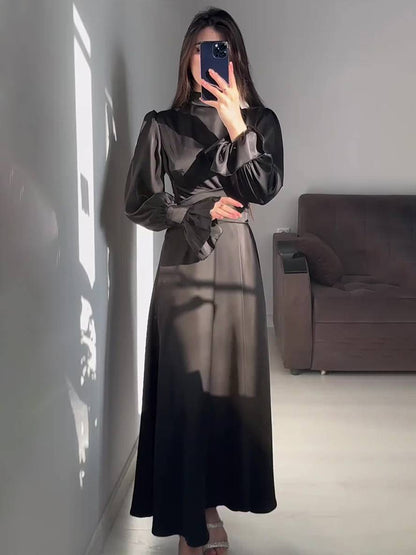 Robe Longue Élégante | Satin, Col Roulé, Volants, Manches Bouffantes, Soirée, Cérémonie