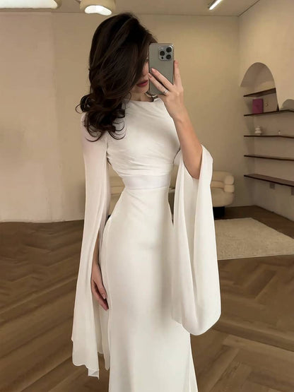 Robe longue en satin moulante | Col rond, manches fendues | Élégant pour soirée, bal de promo, cérémonie