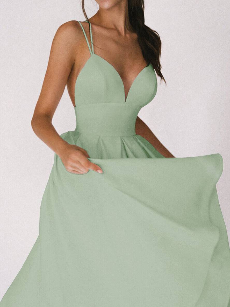 Mi-longue robe trapèze dos nu fines brides v-cou femme élégant de cocktail